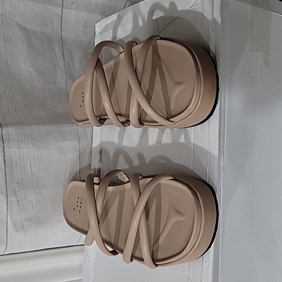 A .new day womens slides - Picture 2 of 6